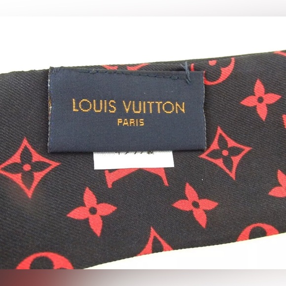 LOUIS VUITTON Silk BB Bandeau Tribute to Alma Noir Scarf 🔥 - Picture 6 of 8